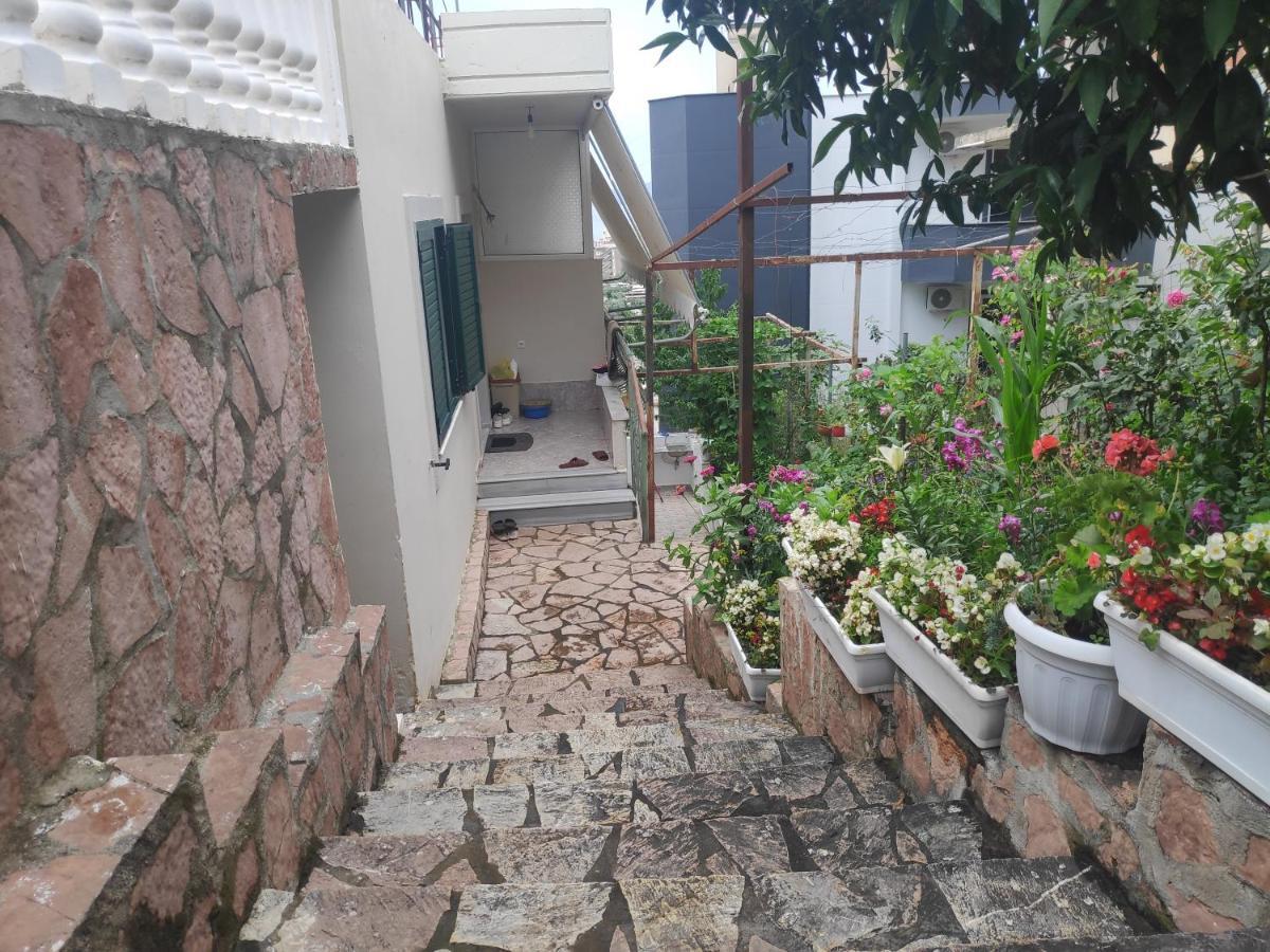 Zani Apartment Saranda Zewnętrze zdjęcie